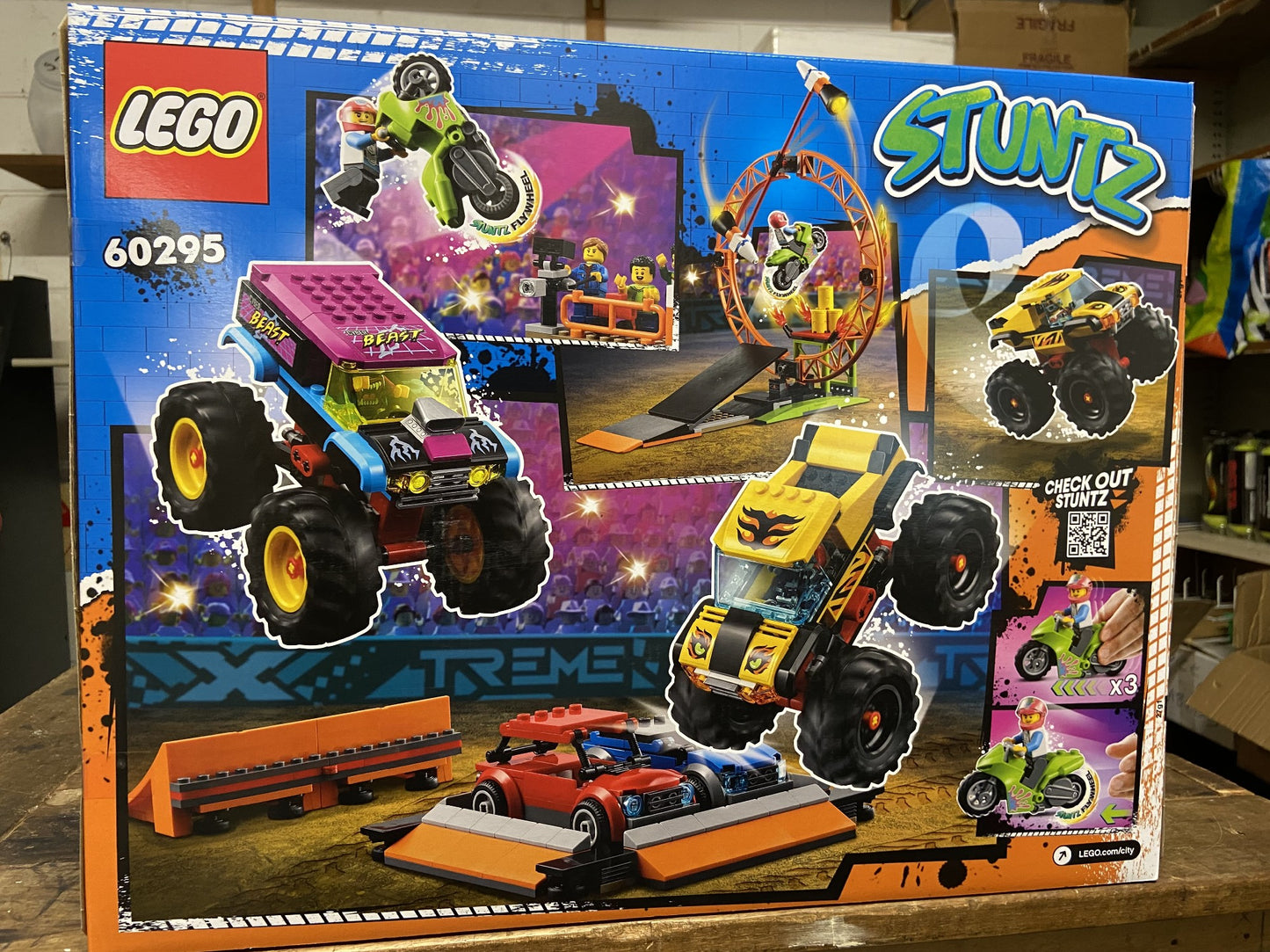 LEGO 60295 Stunt Show Arena