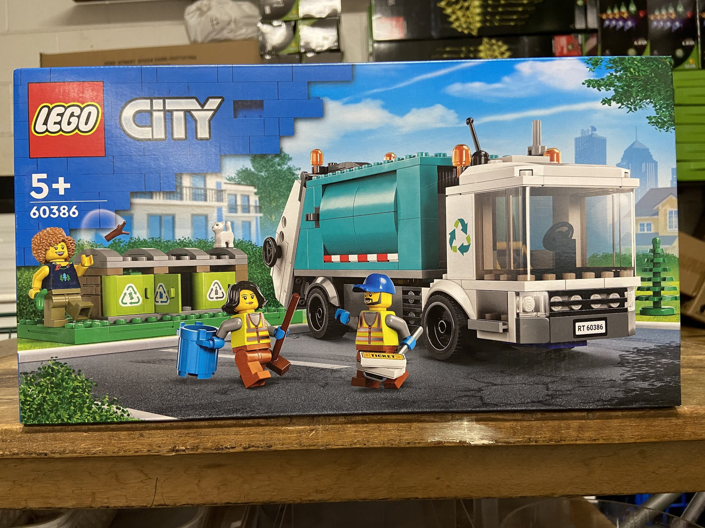 LEGO CITY 60386 RECYCLING TRUCK 5+