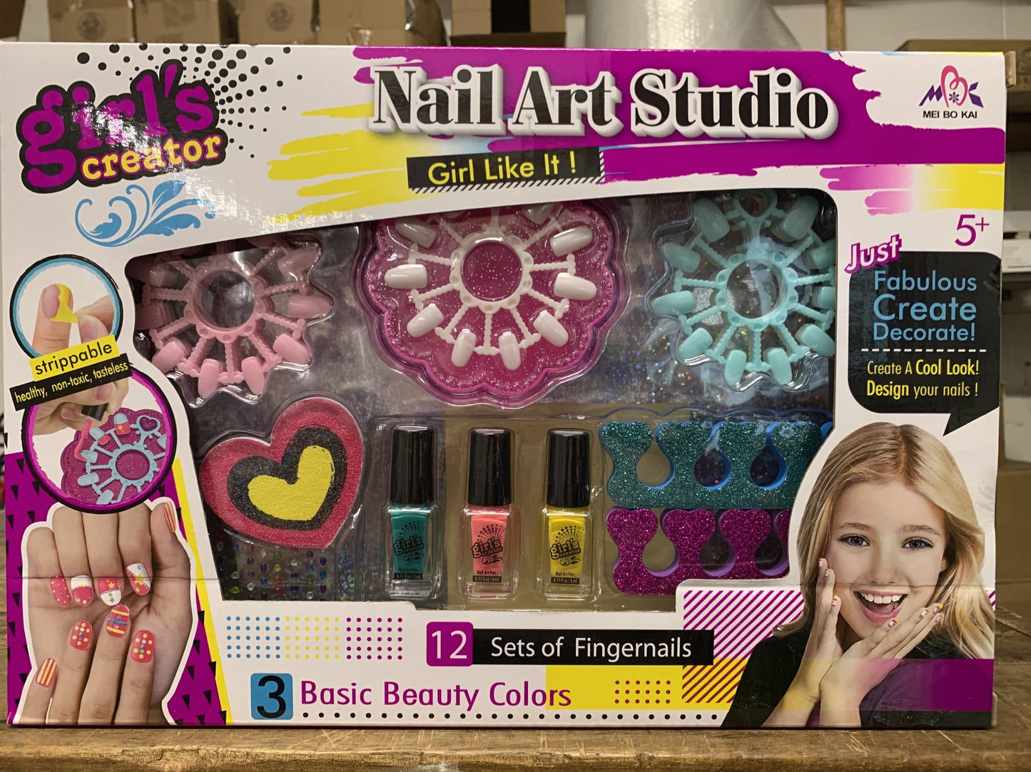 NAIL ART STUDIO