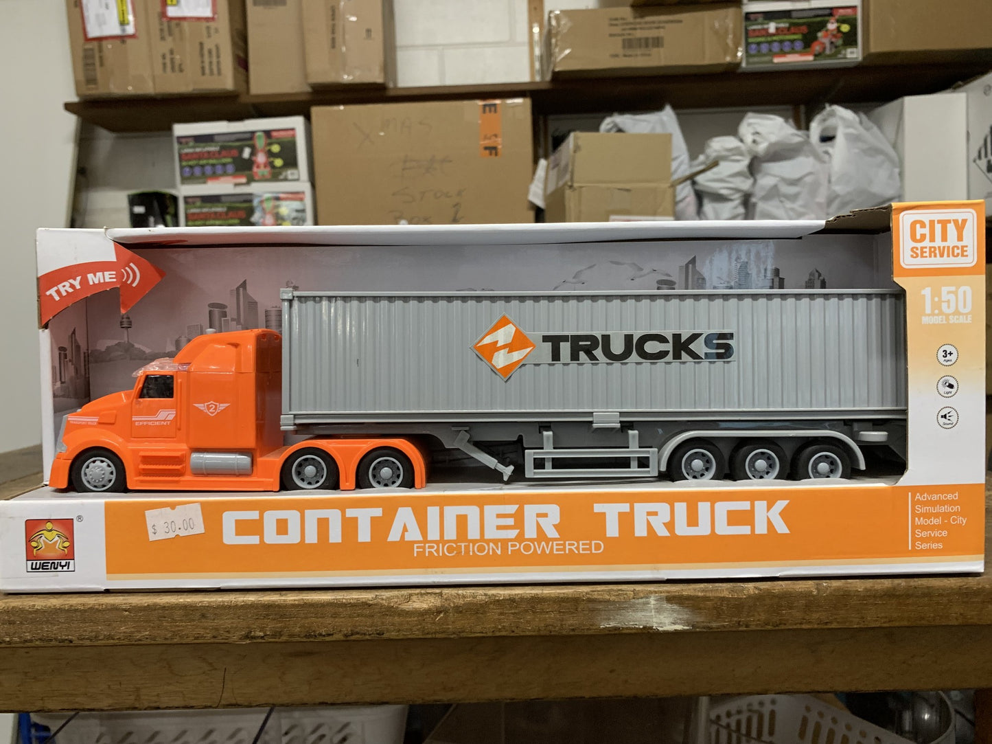 1:50 FRICTION TRUCKS W SOUND ASSORTED