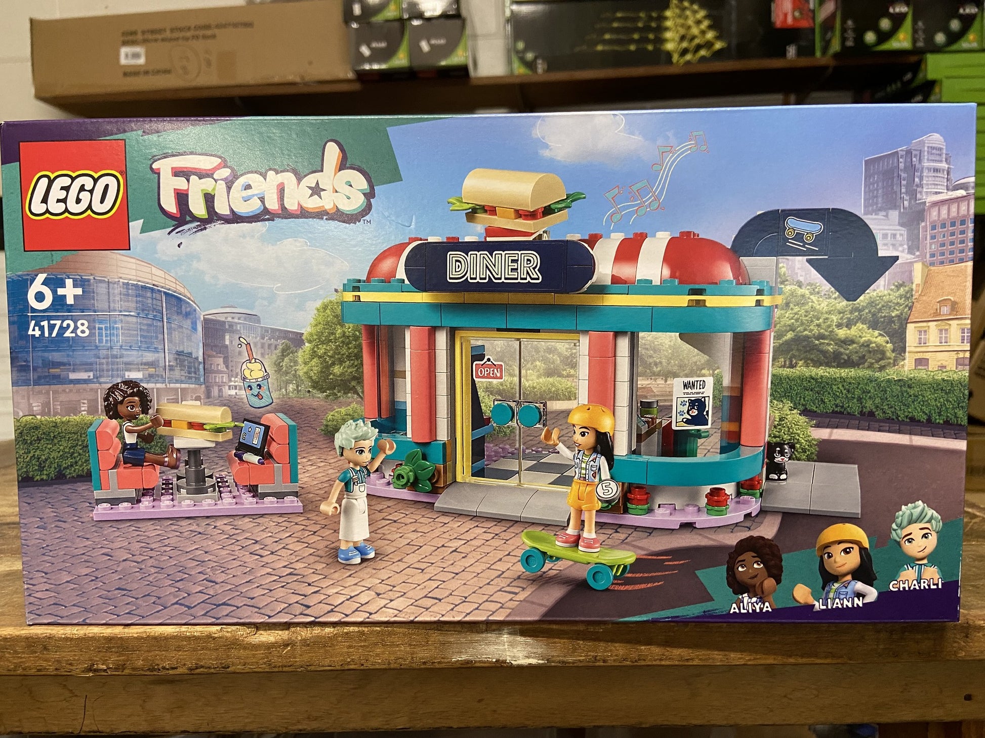 LEGO 41728 HEARTLAKE DOWNTOWN DINER FRIENDS 6+ 