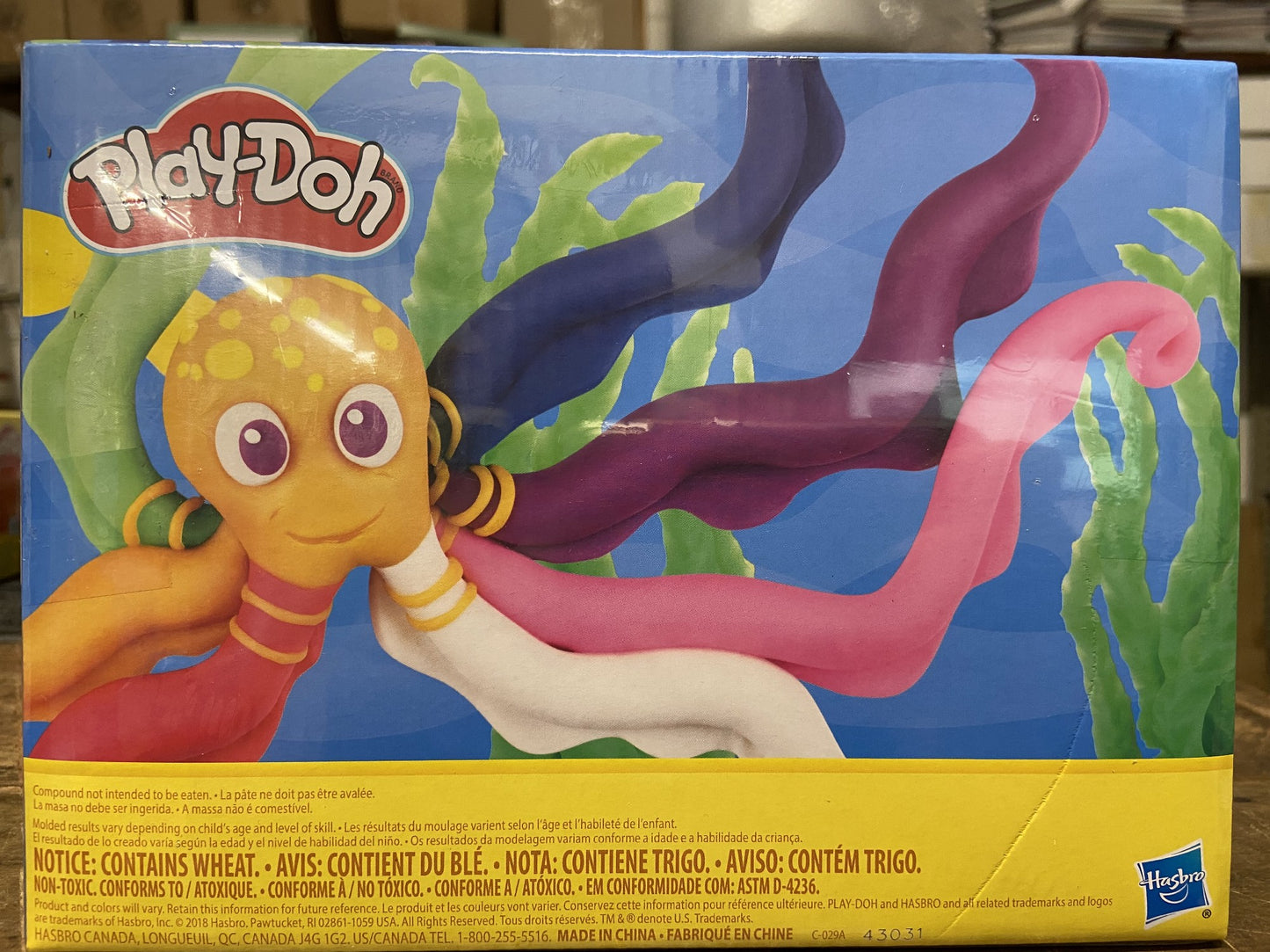 PLAY-DOH 8 PACK - RAINBOW: 2019 